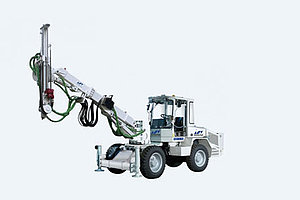 Wheeled drilling rig